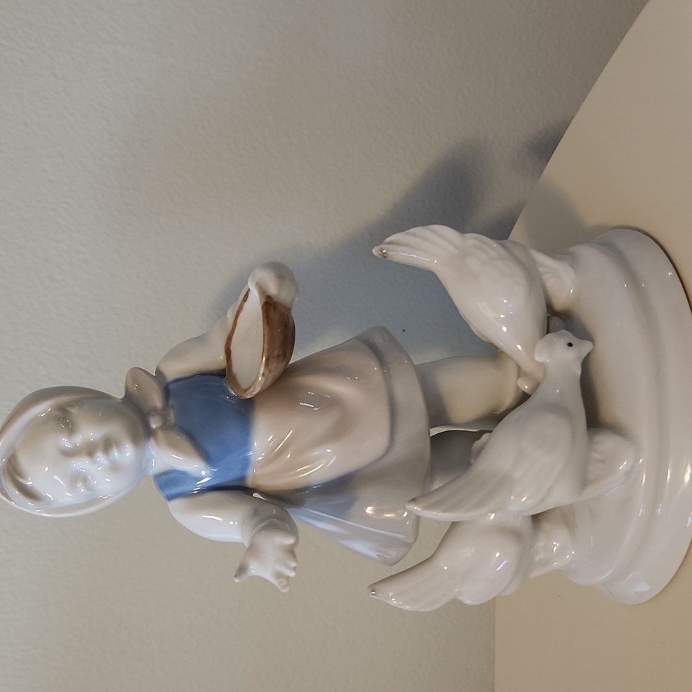 RARE. Gerold Porcelain Bavaria Figurine of Girl With Chickens